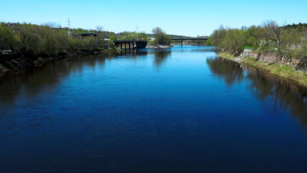 Clip0027.MXF.19_04_23_01.Still002.00_01_04_11.Still007